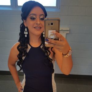 Meet your Posher, Elsa